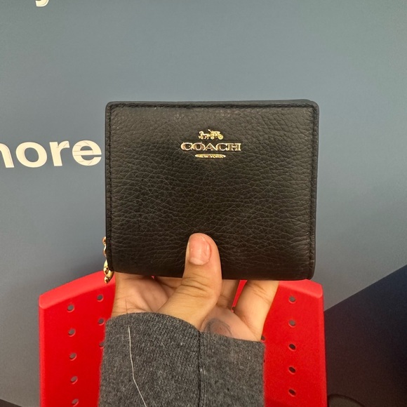 Coach Handbags - Coach Pebble Leather Snap Wallet (Black)